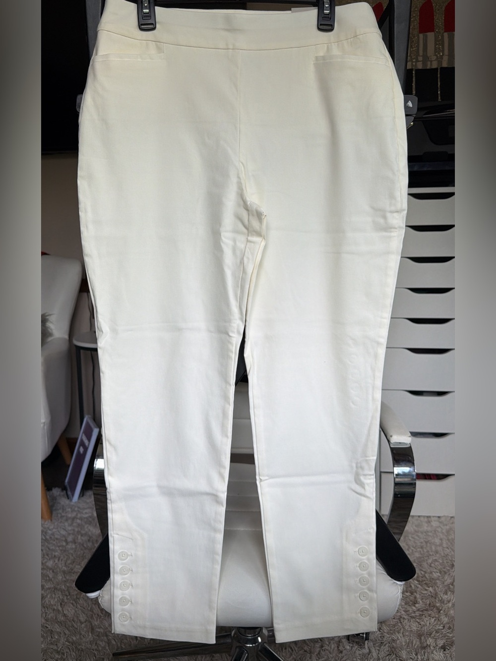 NWT Chicos SO slimming Brigette slim leg